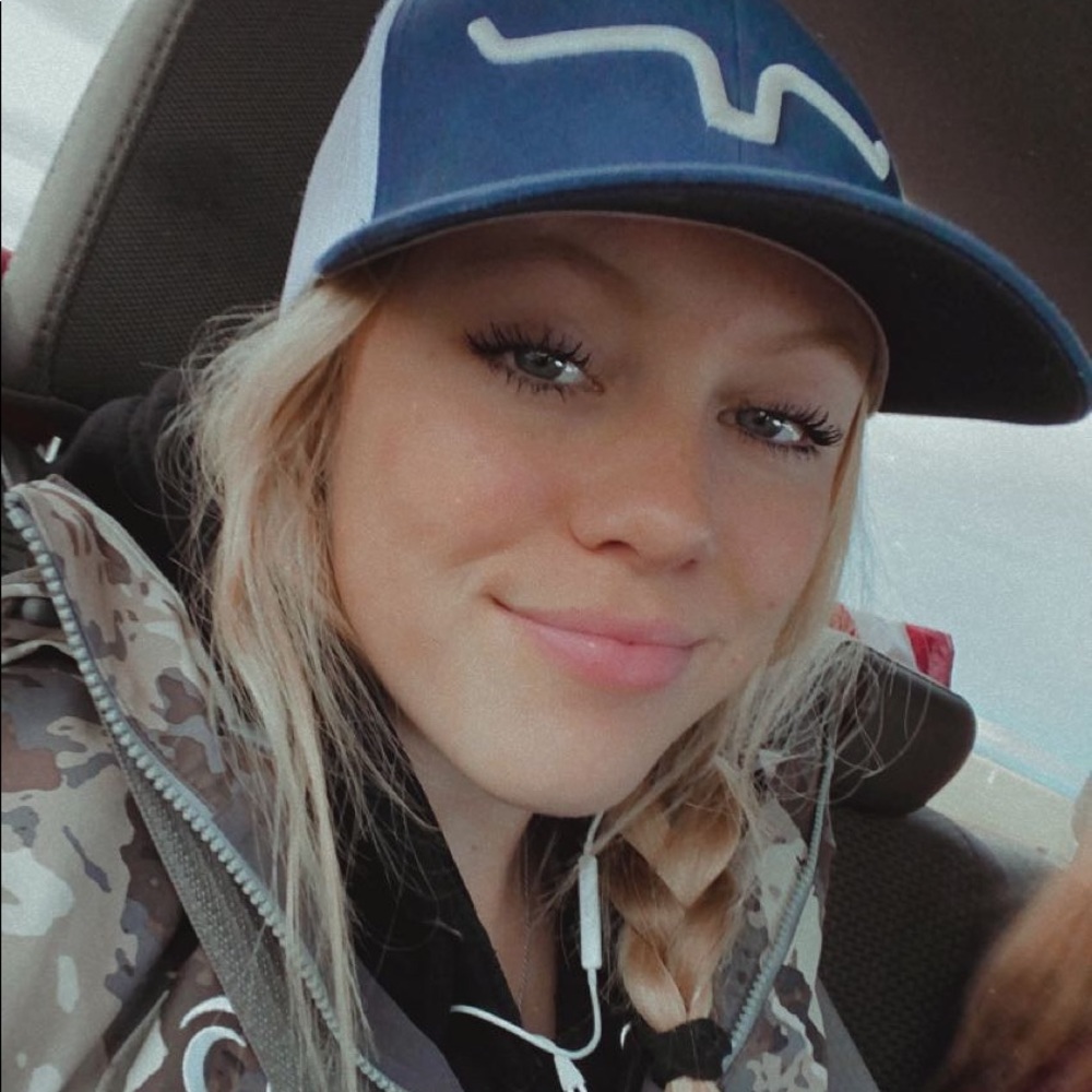 Meet your Posher, Baylee
